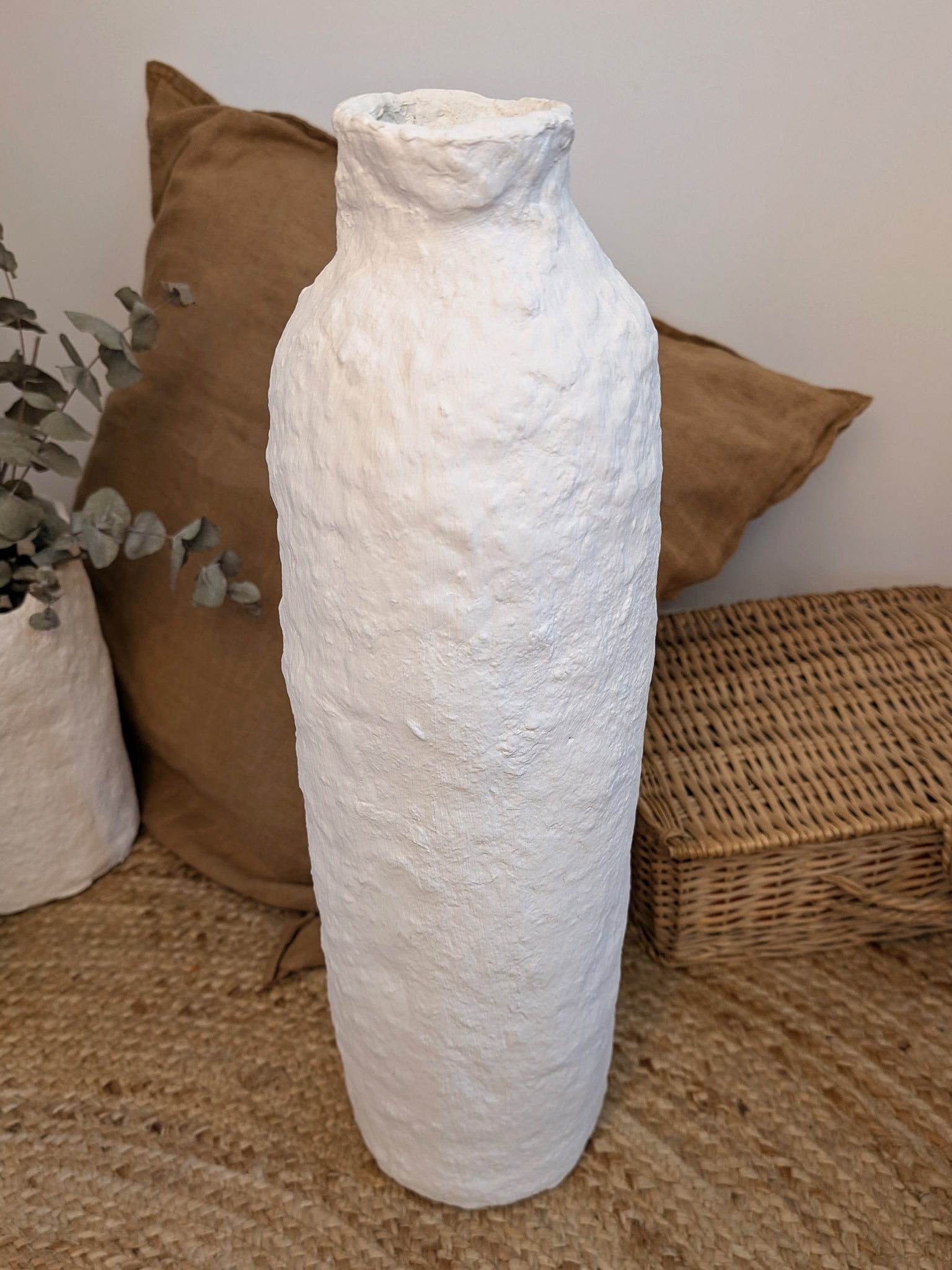 Papiermaché Bodenvase - handgemachte Statement - Deko im Boho Stil - beige