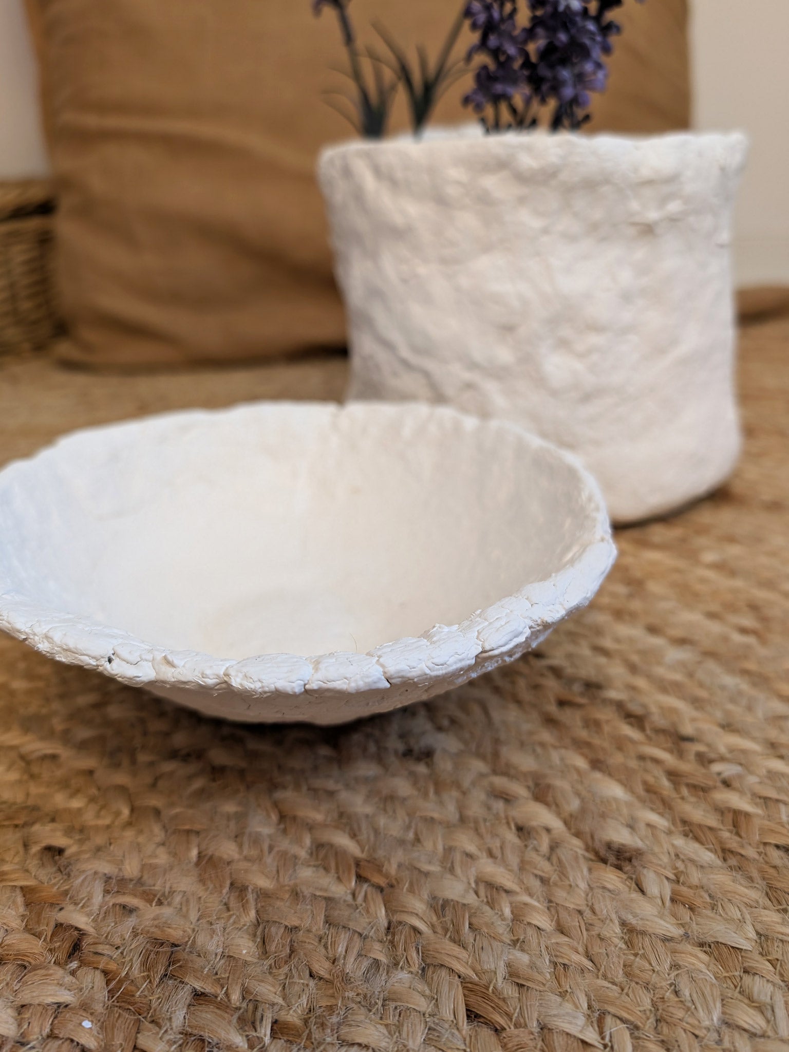 Papiermaché Schale - klein - handgemachte Statement - Deko im Boho Stil - beige