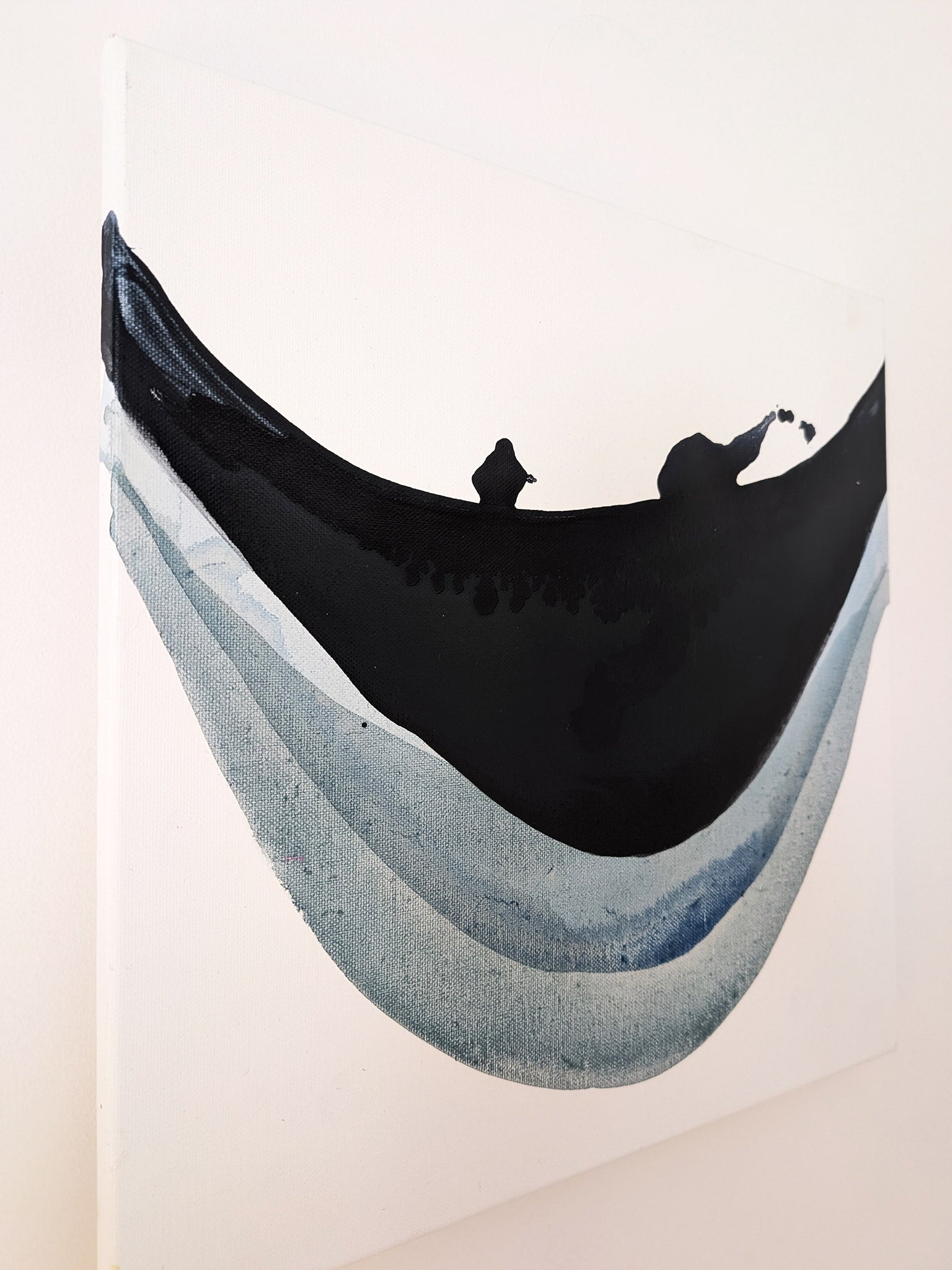 Abstrakte Wasseroptik in Blau - kleiner Elefant - Leinwand - Harmonie von Natur und Kunst