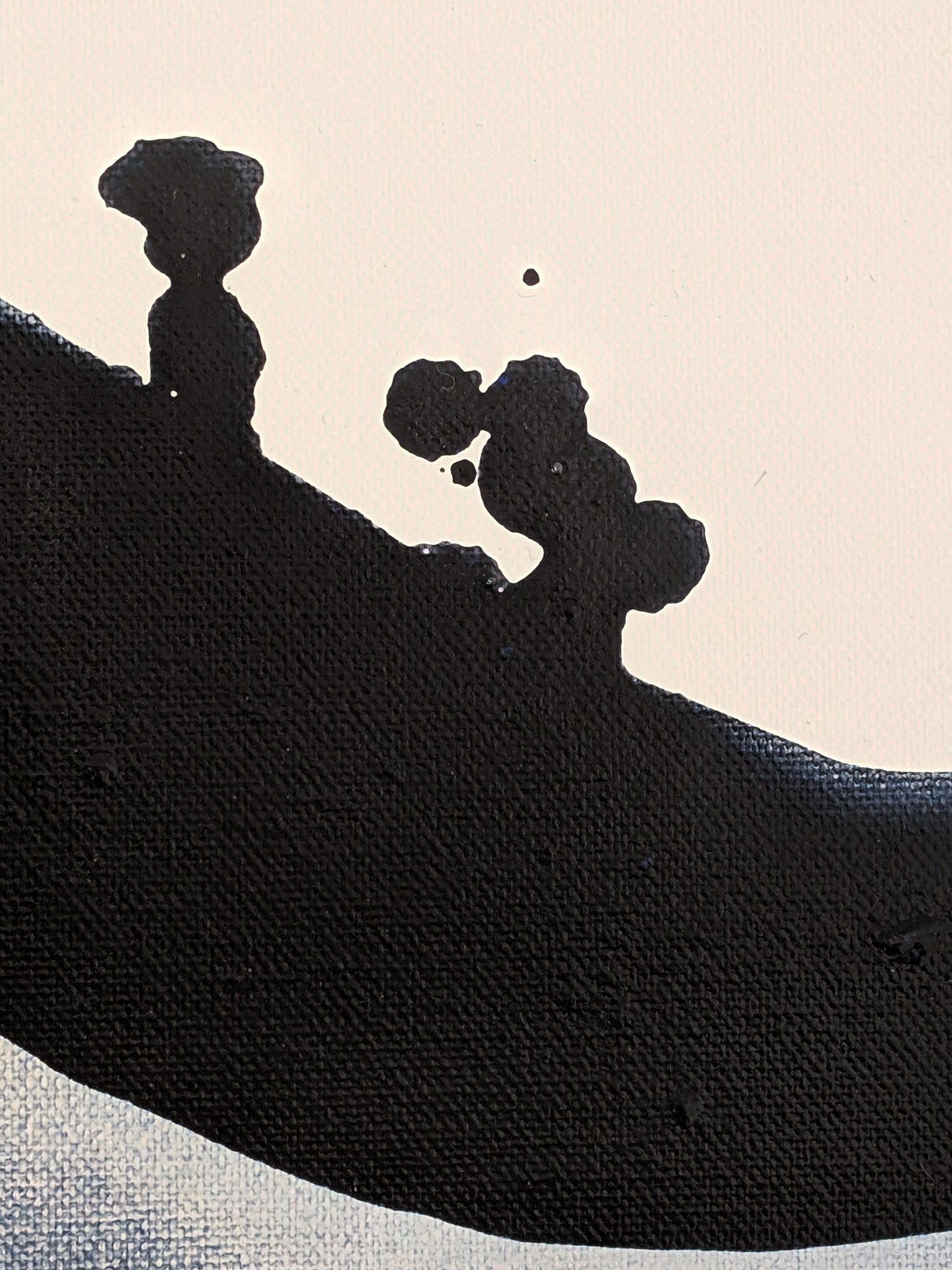 Abstrakte Wasserstruktur auf Leinwand - Sanfte Bewegung in stilvollem Design - Selfmade